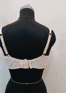 Elegant Lace Bra 38D