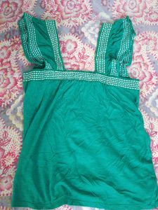 Green Sleeveless Top