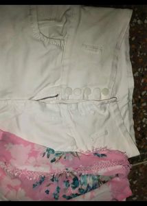 Combo Of Pink Top And White Denim Jeans