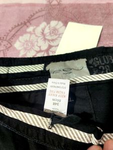 Men&#39;s Black Cargo Shorts