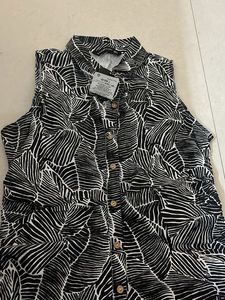 Leaf Print Sleeveless Dress