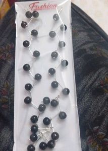 Black Zigzag Chain