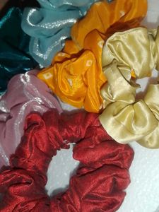 Hand Made Scrunchies ✨🥰