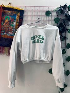 Collar Cropped Sweatshirt And White Cropped Top