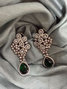 Emerald Drop Earrings