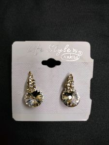 White Stone Stud