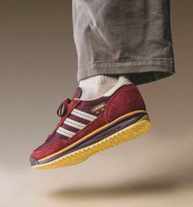 Adidas SL72 Sneakers - Burgundy