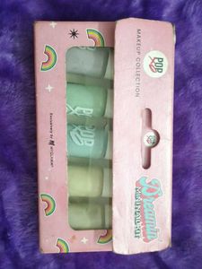 Myglamm Dreaming Mini Nail Kit