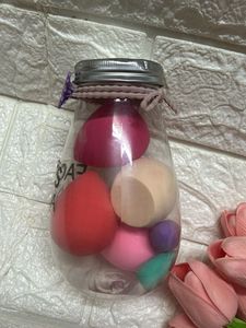 Faces Canada Beauty Blenders Box