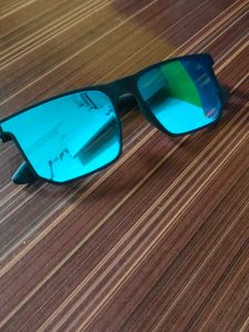 Blue Mirrored Sunglasses