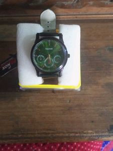 Stylish Green Face Watch