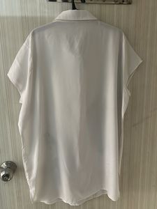 Women White And Blue Butterfly Top