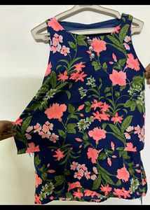 floral top