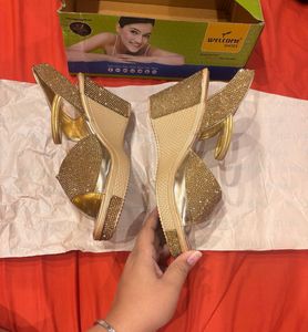 Party Wear Wedges (almost 🆕)