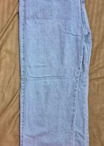 Light Wash Wide leg Jeans