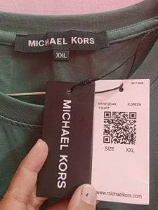 AUTHENTIC MICHAEL KORS TSHIRT