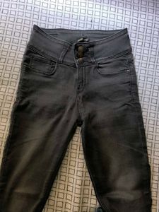 High-Waisted Grey Jeans
