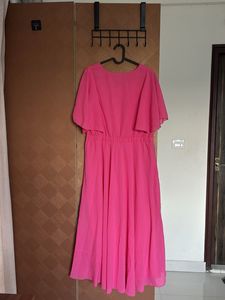 Elegant Pink Midi Dress