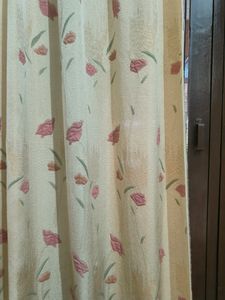 10 Beautiful Golden Curtains With Flowers