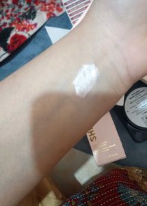 Sheglam Highlighter ( Vanilla Frost ) Shade