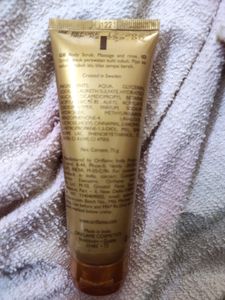 Oriflame Milk and honey Sugar Scrub