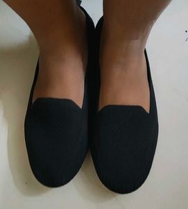 Black Casual Shoes of UK Size 7
