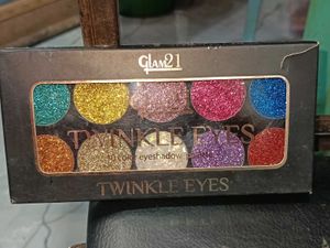 Glam21 Twinkle Eyes Palette