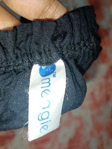 An Off The Shoulder Black Stylish Top