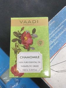 Vaadi Herbals Chamomile Oil