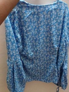 Blue Floral Print Top