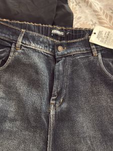 Black Cargo Jeans