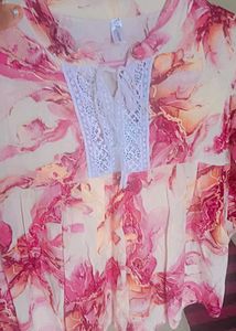 New Trendy Top