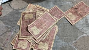 2 Rs Notes