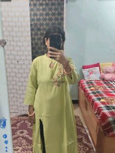 Green Kurti....