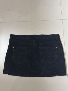 GAP Black Mini Corduroy Skirt🖤