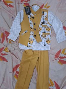 Boys' Floral Vest Outfit