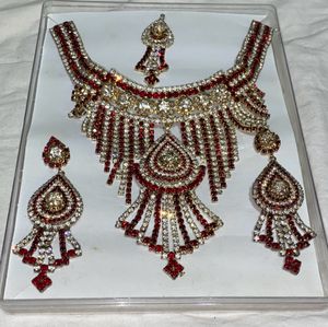 Brand New Premium Quality Jewellery Set