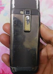 Nokia E66