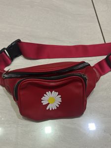 Red Daisy Fanny Pack