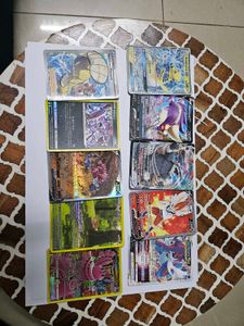 10 card Pokemon Cards Collection