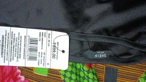 Chic Black One-Shoulder Jumpsuit