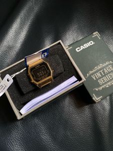 🖤Casio Vintage Series –  Gold Digital Watch