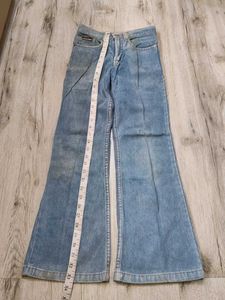 Ma1200 Sun city bootcut jeans waist 24 inches