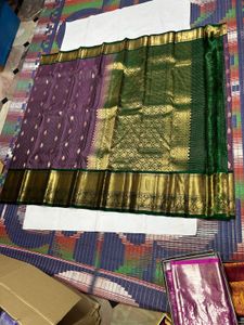 Onion Pink &amp; Green Pure Kanchipuram Silk Saree