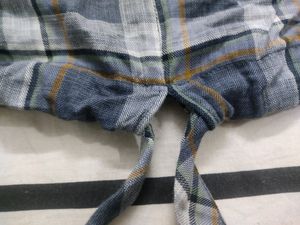 Tie Up Boxy Grey Check Top 🦋