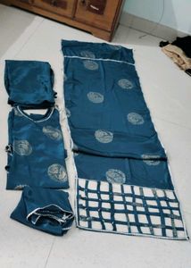 New 4 Peace Set With Hijab