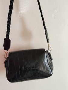 Sling Back