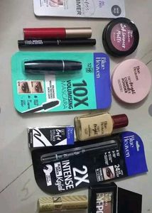Blue Heaven Makeup Set