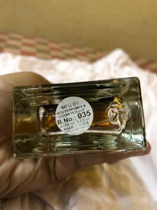 Al oudh Arabic perfume