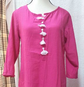Elegant Women's Kurtas NEW!!! 🩷